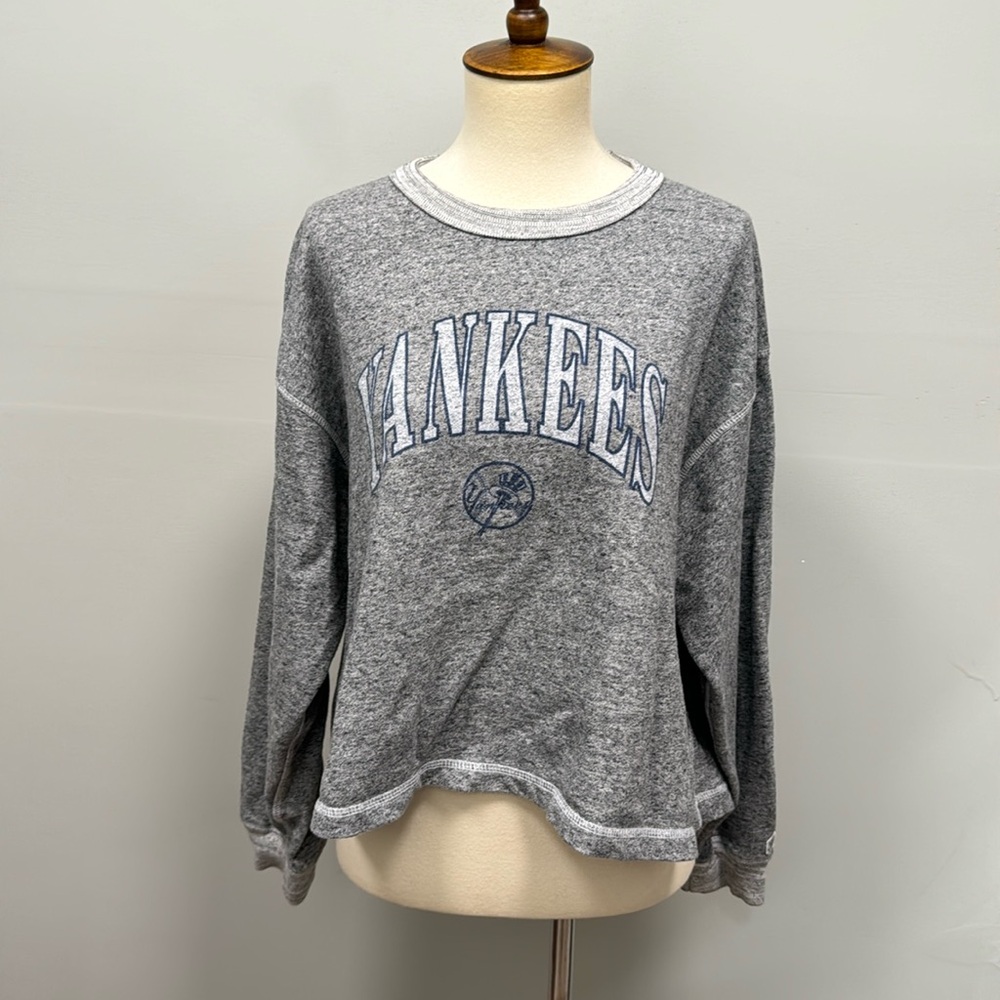 Tailgate MLB New York Yankees sweater women’s oversized sz S